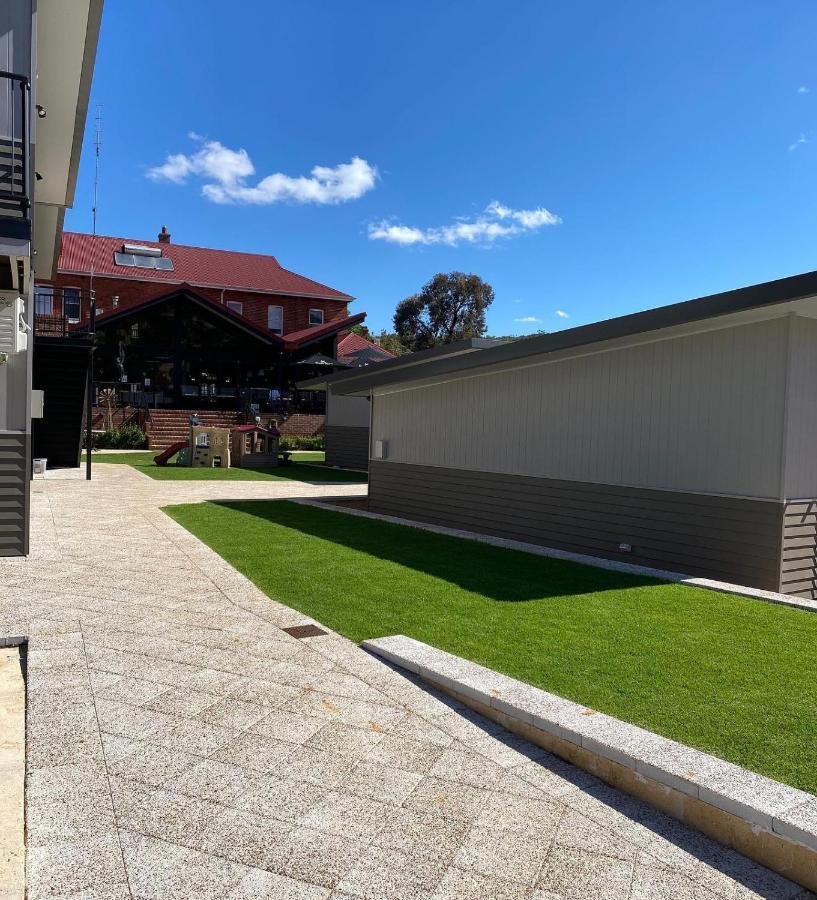 Victoria Hotel Toodyay Eksteriør billede
